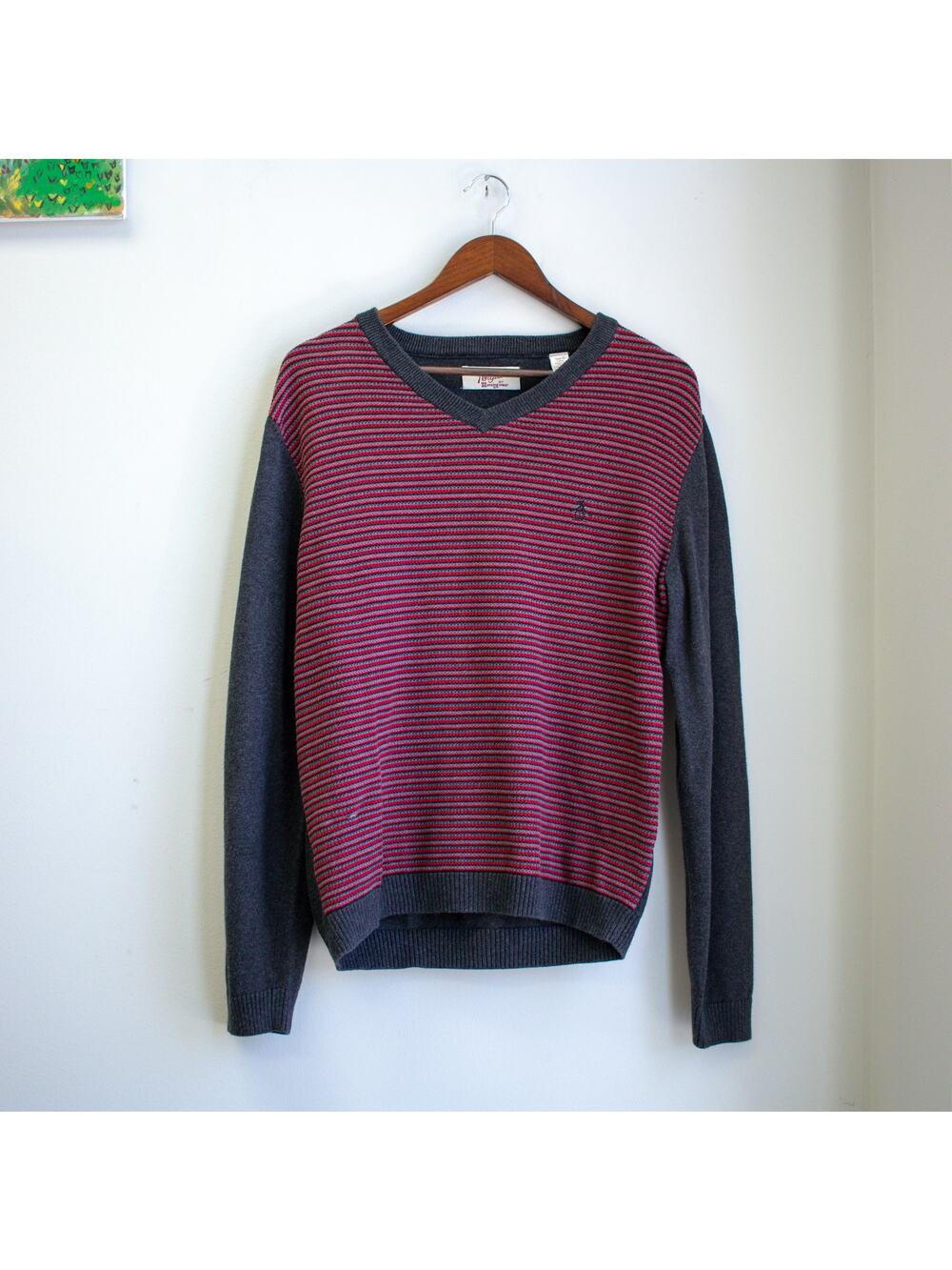 An Original Penguin by Munsingwear V-Neck Striped Sweater Size Large